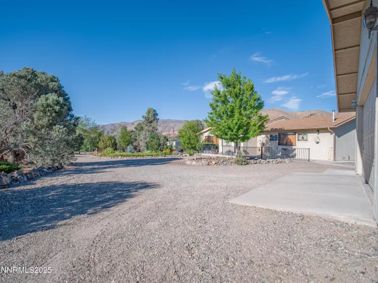 3670 Pine Nut, Topaz Ranch Estates, Nevada 89444, 2 Bedrooms Bedrooms, ,2 BathroomsBathrooms,Residential,Residential,Pine Nut,250055069