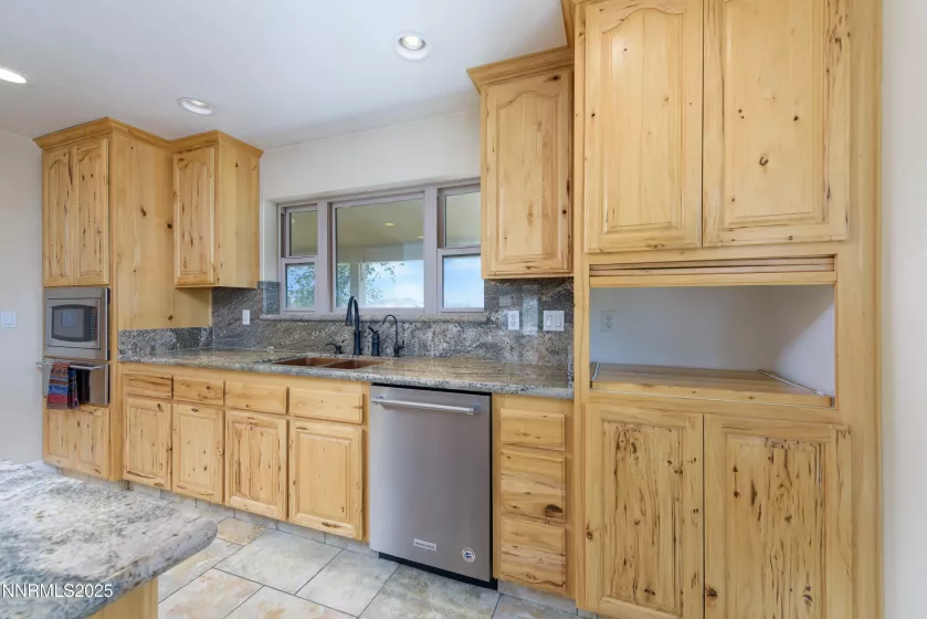 81 Lower Colony, Smith Valley, Nevada 89444, 3 Bedrooms Bedrooms, ,2 BathroomsBathrooms,Residential,Residential,Lower Colony,250055070