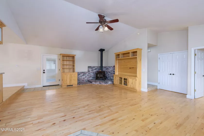 81 Lower Colony, Smith Valley, Nevada 89444, 3 Bedrooms Bedrooms, ,2 BathroomsBathrooms,Residential,Residential,Lower Colony,250055070