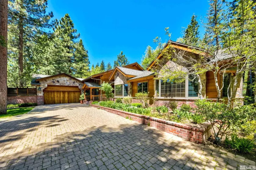960 4Th Green, Incline Village, Nevada 89451, 6 Bedrooms Bedrooms, ,4 BathroomsBathrooms,Residential,Residential,4Th Green,240013531