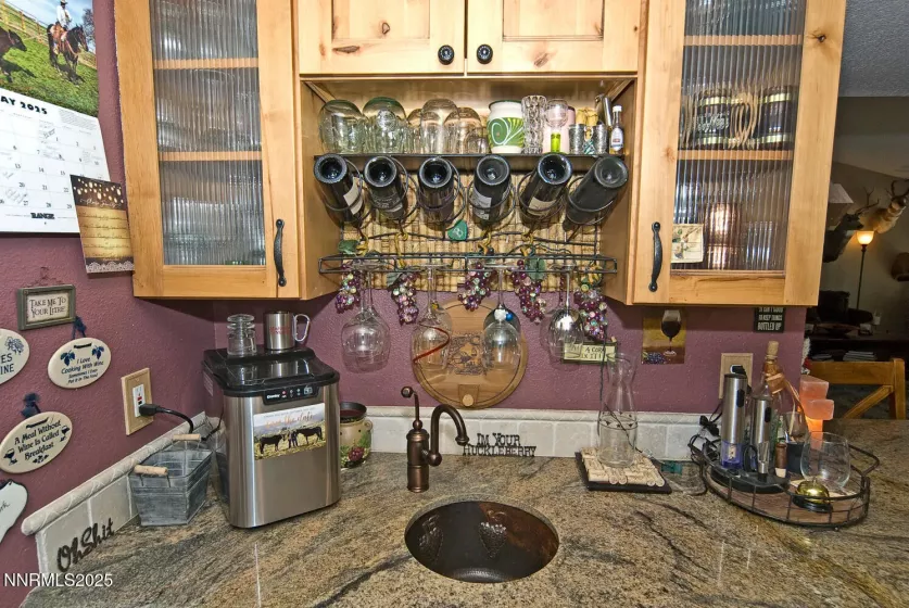 25 Martell, Sparks, Nevada 89441, 4 Bedrooms Bedrooms, ,3 BathroomsBathrooms,Residential,Residential,Martell,250055080