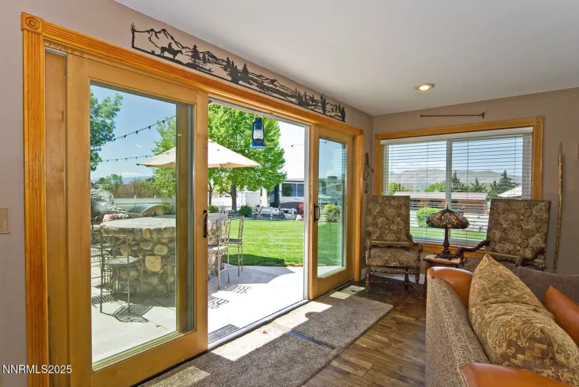 25 Martell, Sparks, Nevada 89441, 4 Bedrooms Bedrooms, ,3 BathroomsBathrooms,Residential,Residential,Martell,250055080