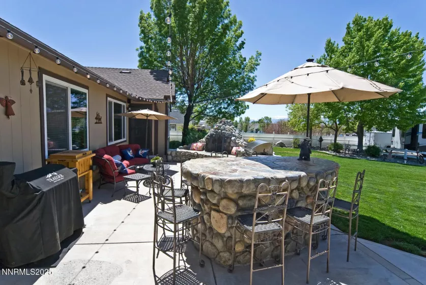 25 Martell, Sparks, Nevada 89441, 4 Bedrooms Bedrooms, ,3 BathroomsBathrooms,Residential,Residential,Martell,250055080