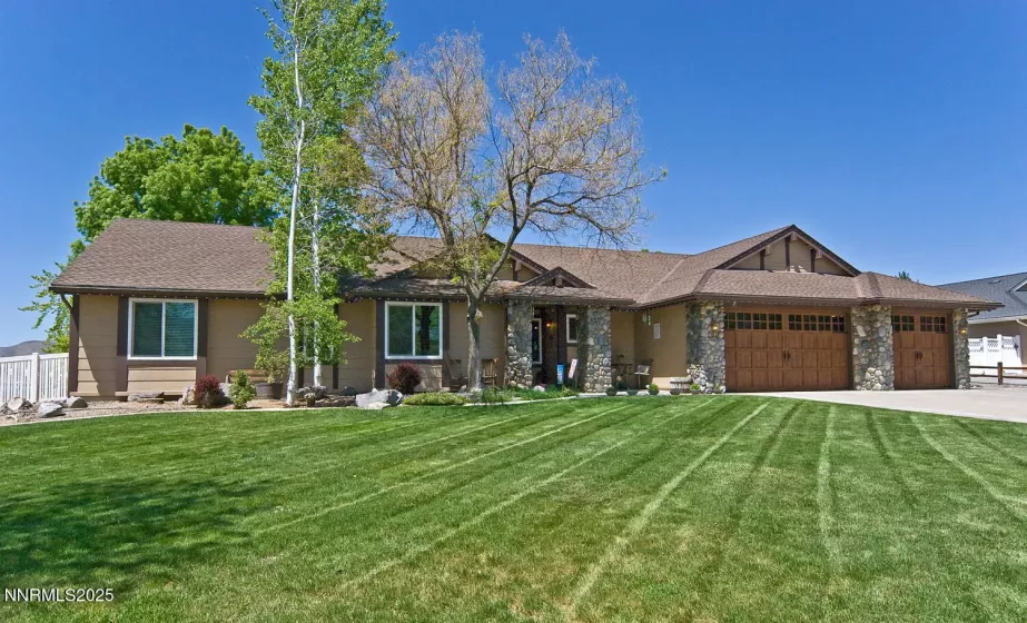 25 Martell, Sparks, Nevada 89441, 4 Bedrooms Bedrooms, ,3 BathroomsBathrooms,Residential,Residential,Martell,250055080