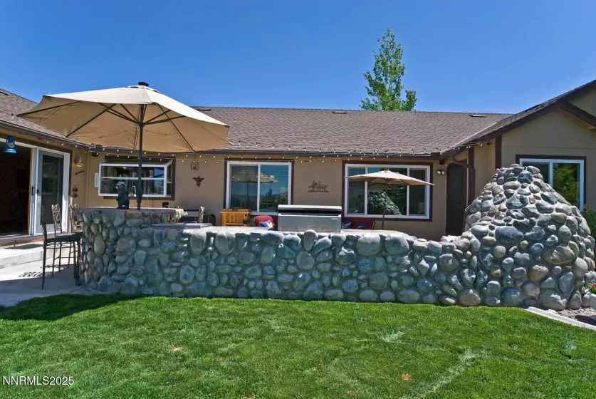 25 Martell, Sparks, Nevada 89441, 4 Bedrooms Bedrooms, ,3 BathroomsBathrooms,Residential,Residential,Martell,250055080