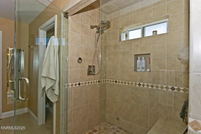 25 Martell, Sparks, Nevada 89441, 4 Bedrooms Bedrooms, ,3 BathroomsBathrooms,Residential,Residential,Martell,250055080