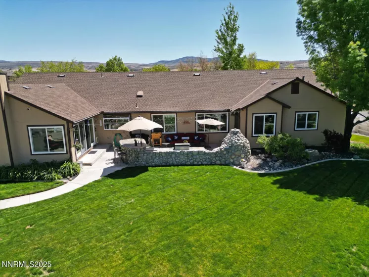 25 Martell, Sparks, Nevada 89441, 4 Bedrooms Bedrooms, ,3 BathroomsBathrooms,Residential,Residential,Martell,250055080