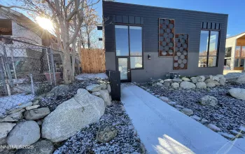 344 Stewart, Reno, Nevada 89502, 1 Bedroom Bedrooms, ,1 BathroomBathrooms,Residential Lease,Manufactured,Stewart,250055087