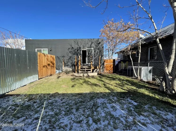 344 Stewart, Reno, Nevada 89502, 1 Bedroom Bedrooms, ,1 BathroomBathrooms,Residential Lease,Manufactured,Stewart,250055087
