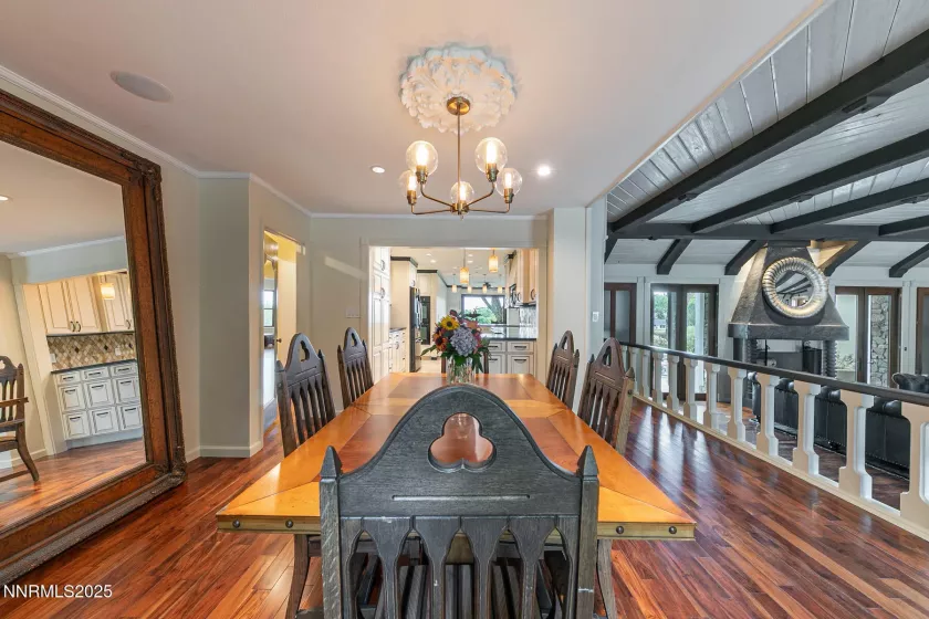 2000 Manzanita, Reno, Nevada 89509, 4 Bedrooms Bedrooms, ,5 BathroomsBathrooms,Residential,Residential,Manzanita,250055098