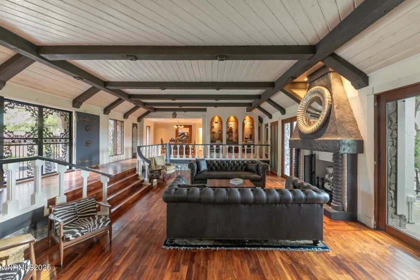 2000 Manzanita, Reno, Nevada 89509, 4 Bedrooms Bedrooms, ,5 BathroomsBathrooms,Residential,Residential,Manzanita,250055098