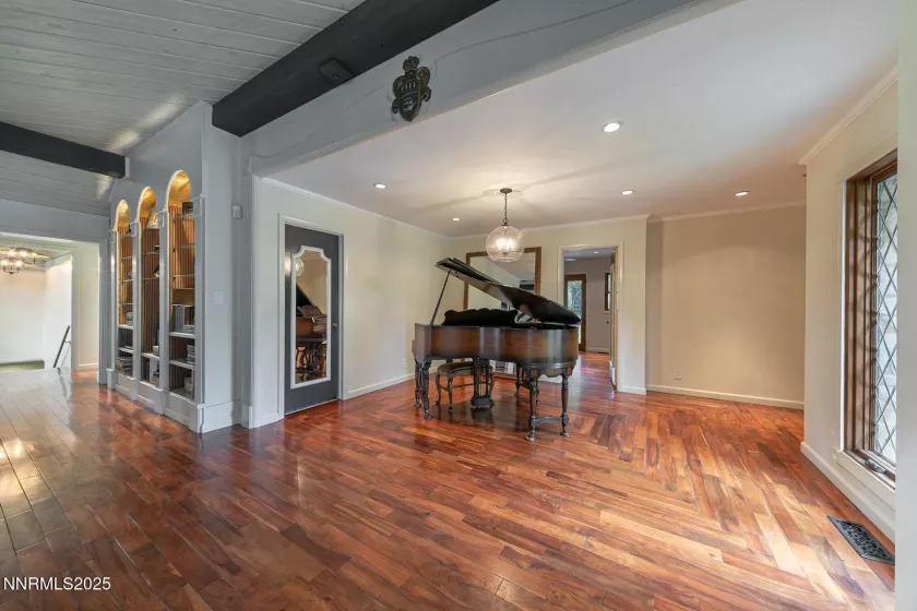 2000 Manzanita, Reno, Nevada 89509, 4 Bedrooms Bedrooms, ,5 BathroomsBathrooms,Residential,Residential,Manzanita,250055098