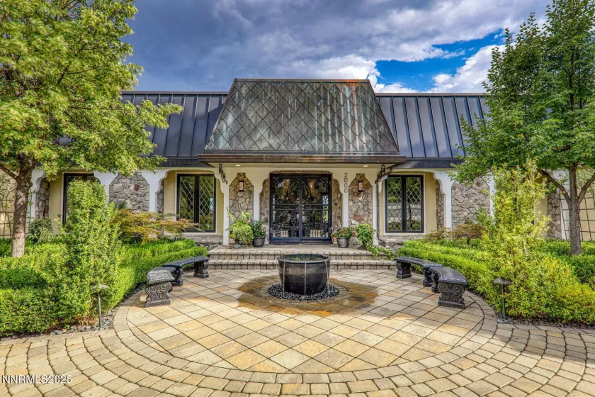 2000 Manzanita, Reno, Nevada 89509, 4 Bedrooms Bedrooms, ,5 BathroomsBathrooms,Residential,Residential,Manzanita,250055098