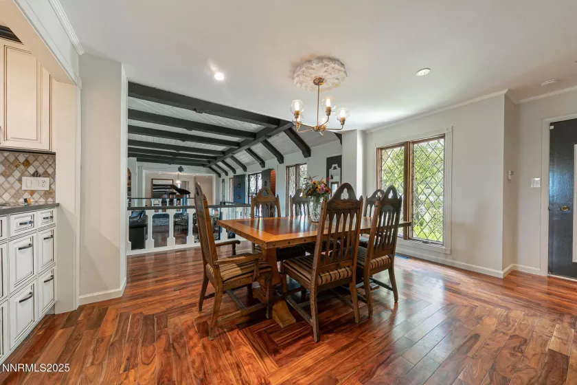 2000 Manzanita, Reno, Nevada 89509, 4 Bedrooms Bedrooms, ,5 BathroomsBathrooms,Residential,Residential,Manzanita,250055098