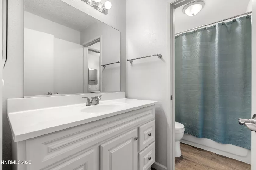 1563 Steven, Sparks, Nevada 89431, 3 Bedrooms Bedrooms, ,2 BathroomsBathrooms,Residential,Residential,Steven,250055109