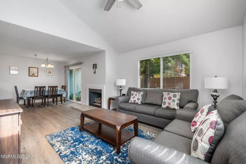1563 Steven, Sparks, Nevada 89431, 3 Bedrooms Bedrooms, ,2 BathroomsBathrooms,Residential,Residential,Steven,250055109