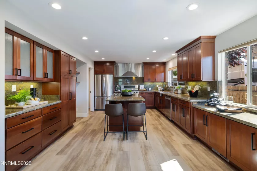 1401 Monroe, Reno, Nevada 89509, 3 Bedrooms Bedrooms, ,3 BathroomsBathrooms,Residential,Residential,Monroe,250055110