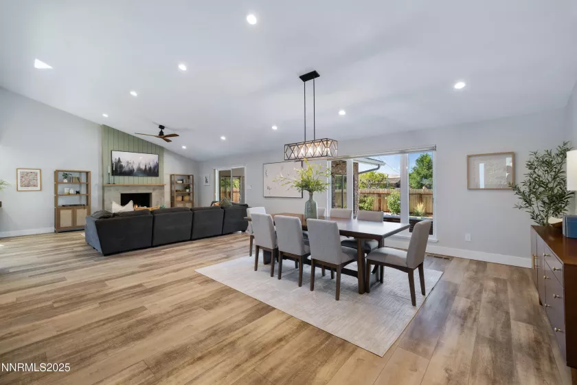 1401 Monroe, Reno, Nevada 89509, 3 Bedrooms Bedrooms, ,3 BathroomsBathrooms,Residential,Residential,Monroe,250055110