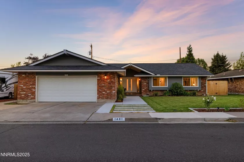 1401 Monroe, Reno, Nevada 89509, 3 Bedrooms Bedrooms, ,3 BathroomsBathrooms,Residential,Residential,Monroe,250055110