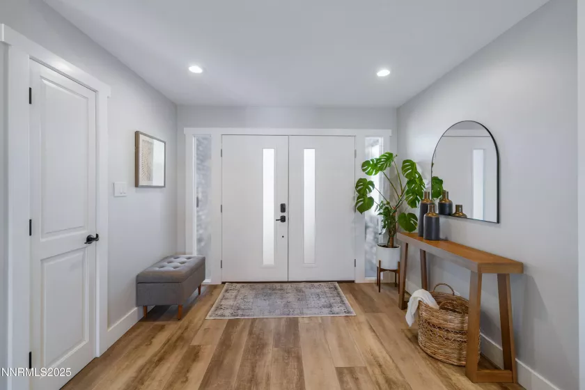 1401 Monroe, Reno, Nevada 89509, 3 Bedrooms Bedrooms, ,3 BathroomsBathrooms,Residential,Residential,Monroe,250055110