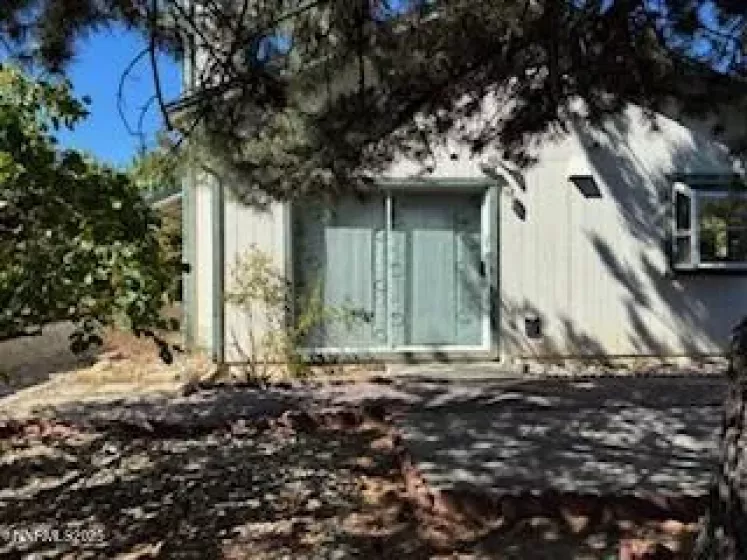 6338 Chesterfield, Reno, Nevada 89523, 3 Bedrooms Bedrooms, ,2 BathroomsBathrooms,Residential,Residential,Chesterfield,250055111