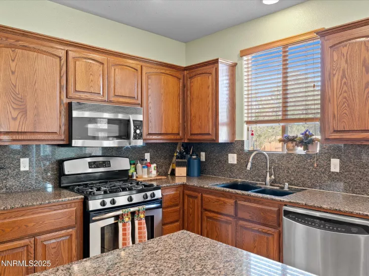 1268 Dortmunder, Spanish Springs, Nevada 89441, 5 Bedrooms Bedrooms, ,4 BathroomsBathrooms,Residential,Residential,Dortmunder,250055112
