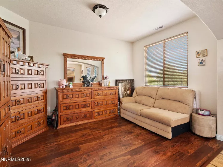 1268 Dortmunder, Spanish Springs, Nevada 89441, 5 Bedrooms Bedrooms, ,4 BathroomsBathrooms,Residential,Residential,Dortmunder,250055112
