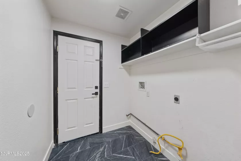 1010 Sunburst, Carson City, Nevada 89705, 4 Bedrooms Bedrooms, ,2 BathroomsBathrooms,Residential,Residential,Sunburst,250055114