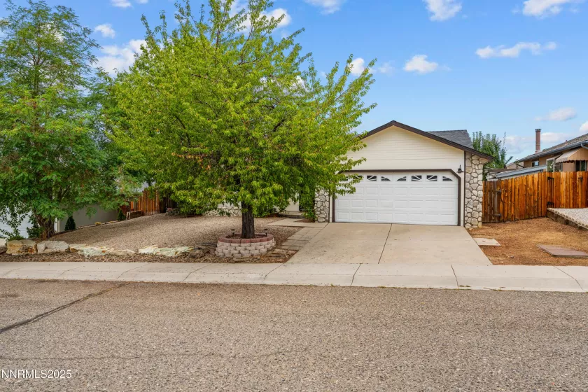 1010 Sunburst, Carson City, Nevada 89705, 4 Bedrooms Bedrooms, ,2 BathroomsBathrooms,Residential,Residential,Sunburst,250055114