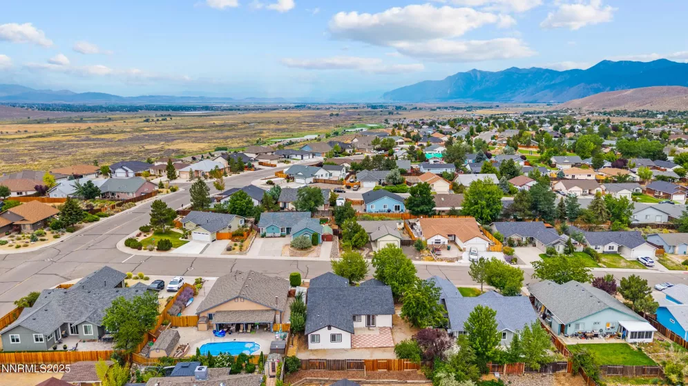 1010 Sunburst, Carson City, Nevada 89705, 4 Bedrooms Bedrooms, ,2 BathroomsBathrooms,Residential,Residential,Sunburst,250055114