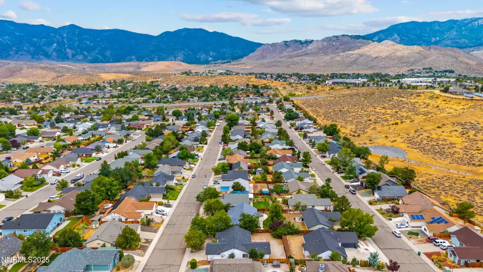 1010 Sunburst, Carson City, Nevada 89705, 4 Bedrooms Bedrooms, ,2 BathroomsBathrooms,Residential,Residential,Sunburst,250055114