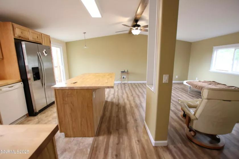 18 Bluestone, Yerington, Nevada 89447, 3 Bedrooms Bedrooms, ,2 BathroomsBathrooms,Residential,Residential,Bluestone,250055117