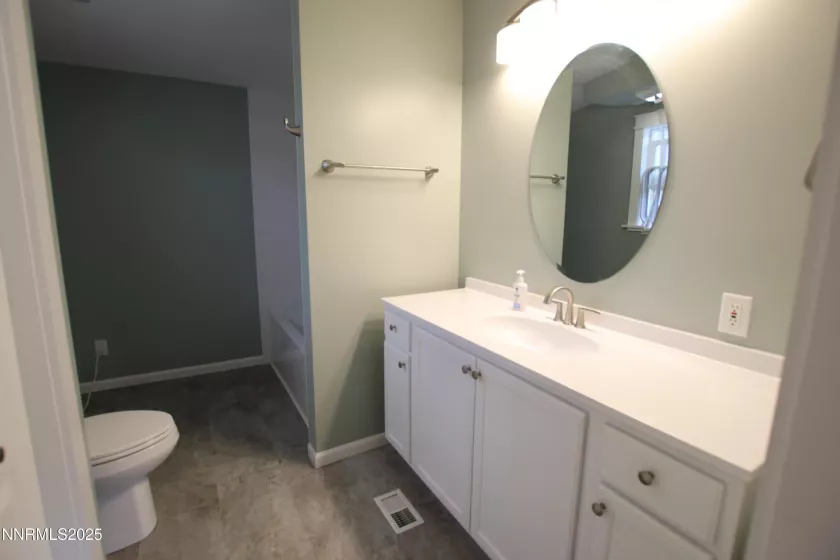 18 Bluestone, Yerington, Nevada 89447, 3 Bedrooms Bedrooms, ,2 BathroomsBathrooms,Residential,Residential,Bluestone,250055117