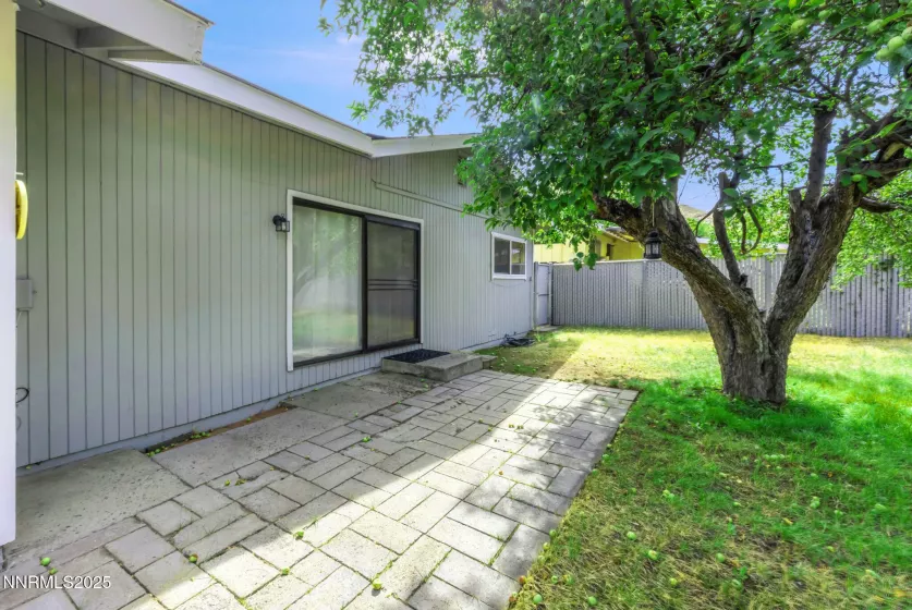 1116 5th, Carson City, Nevada 89703, 3 Bedrooms Bedrooms, ,1 BathroomBathrooms,Residential,Residential,5th,250055119