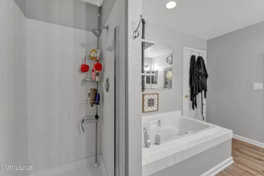 324 Windtree, Carson City, Nevada 89701, 3 Bedrooms Bedrooms, ,2 BathroomsBathrooms,Residential,Residential,Windtree,250055120