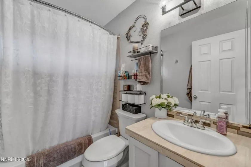324 Windtree, Carson City, Nevada 89701, 3 Bedrooms Bedrooms, ,2 BathroomsBathrooms,Residential,Residential,Windtree,250055120
