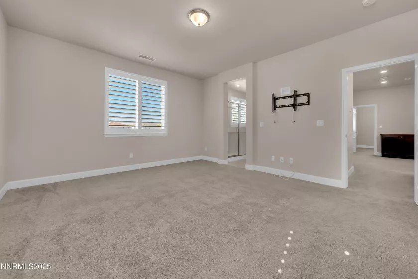 2025 Elk Falls, Sparks, Nevada 89436, 5 Bedrooms Bedrooms, ,3 BathroomsBathrooms,Residential,Residential,Elk Falls,250055121