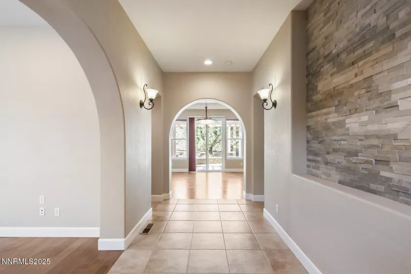 2971 Roundrock, Reno, Nevada 89511, 4 Bedrooms Bedrooms, ,3 BathroomsBathrooms,Residential,Residential,Roundrock,250055127