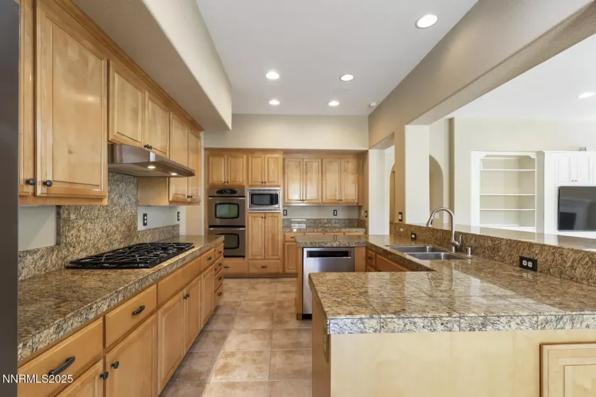 2971 Roundrock, Reno, Nevada 89511, 4 Bedrooms Bedrooms, ,3 BathroomsBathrooms,Residential,Residential,Roundrock,250055127