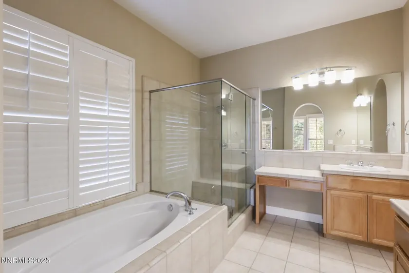 2971 Roundrock, Reno, Nevada 89511, 4 Bedrooms Bedrooms, ,3 BathroomsBathrooms,Residential,Residential,Roundrock,250055127