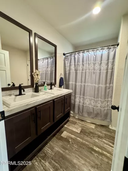 155 Misty, Winnemucca, Nevada 89445, 5 Bedrooms Bedrooms, ,2 BathroomsBathrooms,Residential,Residential,Misty,250055134