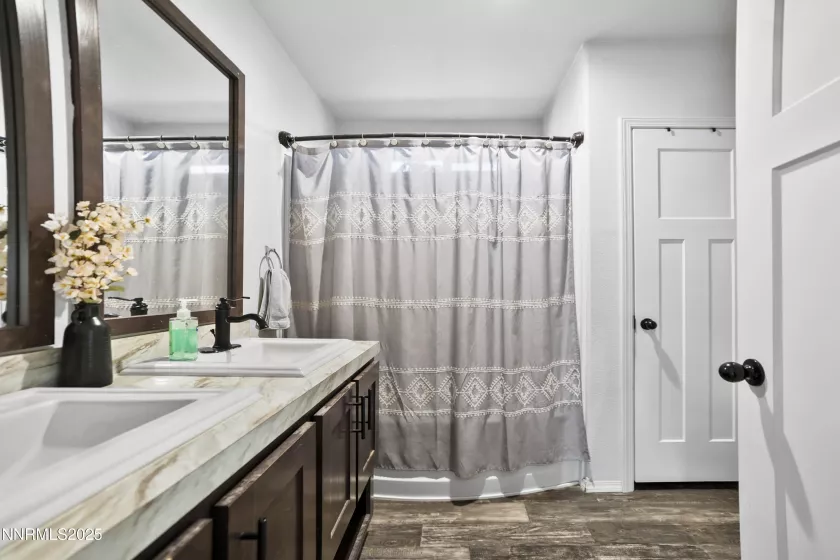 155 Misty, Winnemucca, Nevada 89445, 5 Bedrooms Bedrooms, ,2 BathroomsBathrooms,Residential,Residential,Misty,250055134