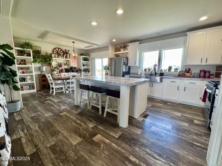 155 Misty, Winnemucca, Nevada 89445, 5 Bedrooms Bedrooms, ,2 BathroomsBathrooms,Residential,Residential,Misty,250055134