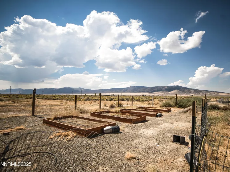 155 Misty, Winnemucca, Nevada 89445, 5 Bedrooms Bedrooms, ,2 BathroomsBathrooms,Residential,Residential,Misty,250055134