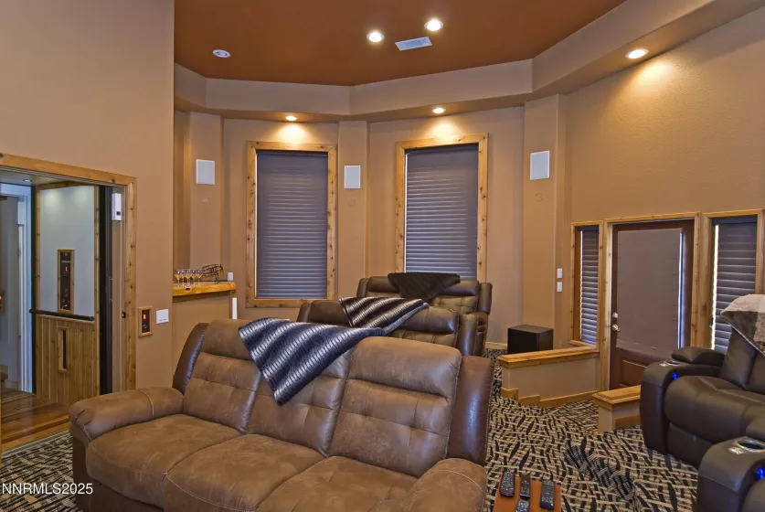 827 River Ranch, Markleeville, California 96120, 7 Bedrooms Bedrooms, ,5 BathroomsBathrooms,Residential,Residential,River Ranch,250055142