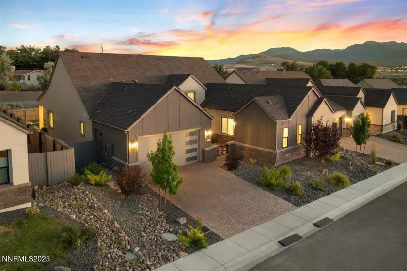 2982 Saddle Peak, Reno, Nevada 89521, ,Residential Income,Residential,Saddle Peak,250055144