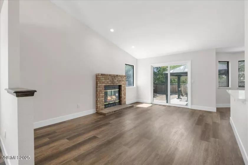 1716 Canyon Terrace, Sparks, Nevada 89436, 3 Bedrooms Bedrooms, ,3 BathroomsBathrooms,Residential,Residential,Canyon Terrace,250055146