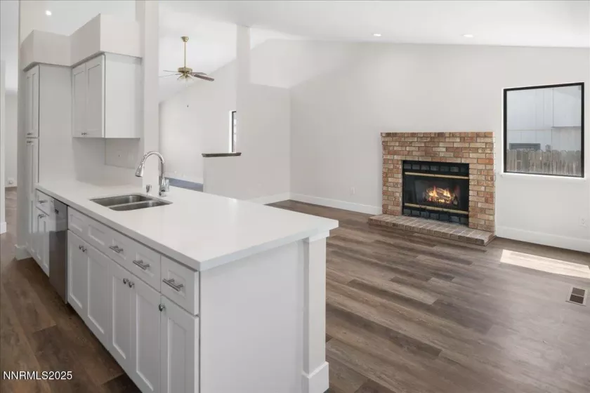 1716 Canyon Terrace, Sparks, Nevada 89436, 3 Bedrooms Bedrooms, ,3 BathroomsBathrooms,Residential,Residential,Canyon Terrace,250055146