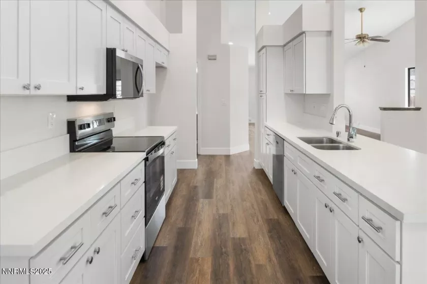 1716 Canyon Terrace, Sparks, Nevada 89436, 3 Bedrooms Bedrooms, ,3 BathroomsBathrooms,Residential,Residential,Canyon Terrace,250055146