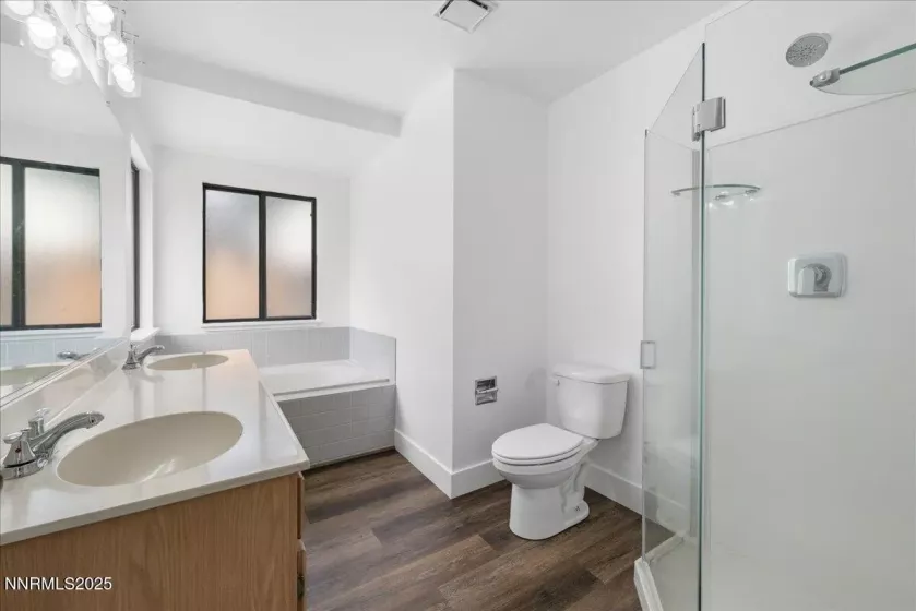 1716 Canyon Terrace, Sparks, Nevada 89436, 3 Bedrooms Bedrooms, ,3 BathroomsBathrooms,Residential,Residential,Canyon Terrace,250055146